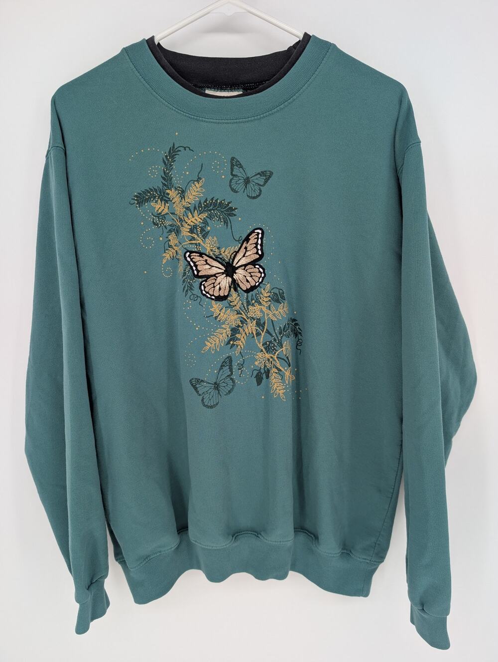 Vintage 90s Butterfly Embroidery Sweatshirt Women XL Grandmacore Cottagecore